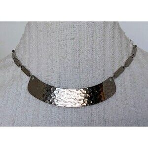 Vintage Sarah Coventry Scandia 1977 Hammered Silvertone Choker Necklace 15"